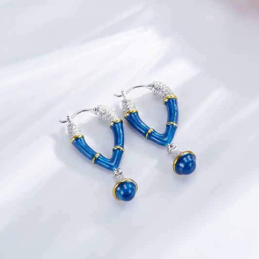 Earring | Enamel and White Topaz