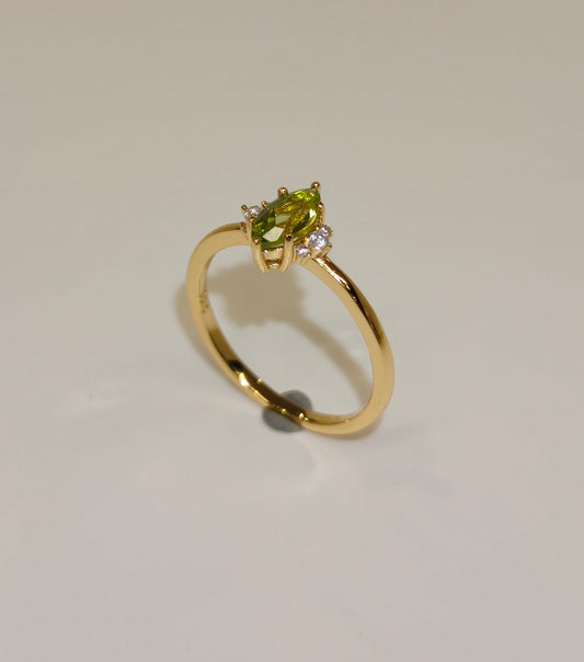 18K Gold Vermeil Peridot Ring