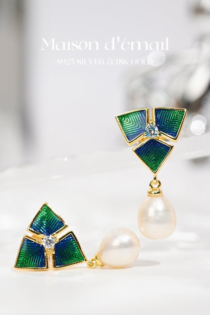 Earring | Enamel and Pearl