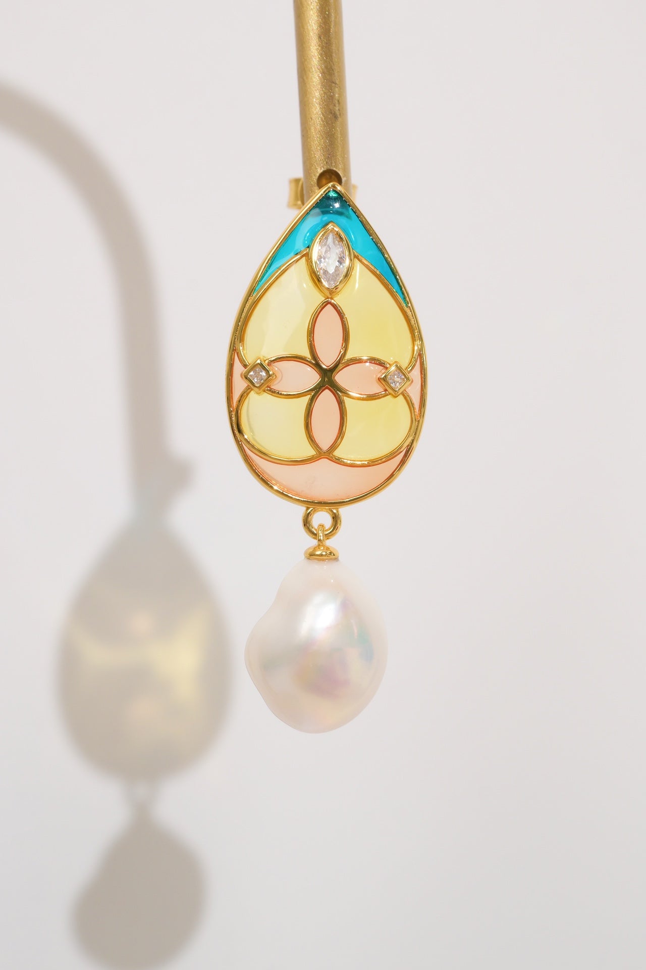 Earring | Enamel and Pearl