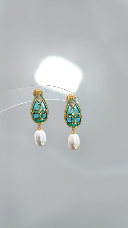 Earring | Enamel and Pearl
