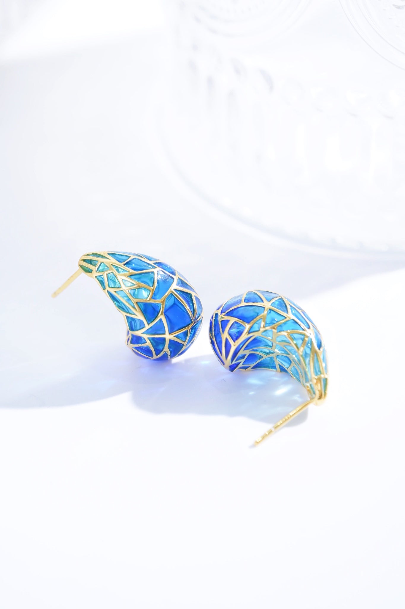 Earring | Transparent Enamel Tear-drop Shape