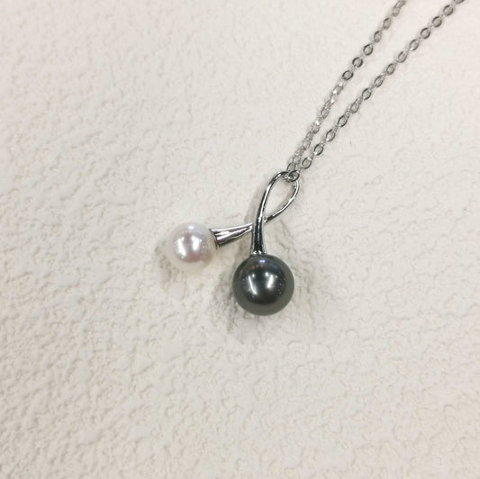 Pendant | Tahitian Pearl and Freshwater Pearl