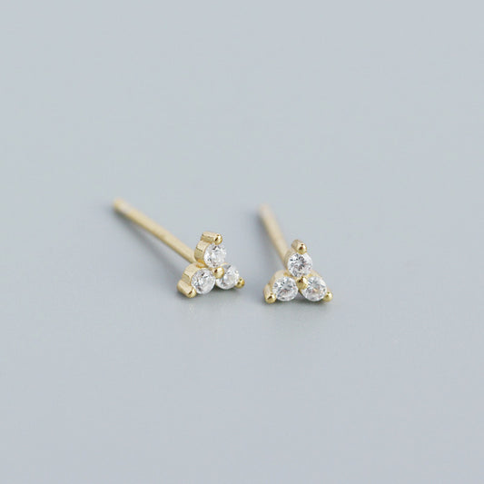 Everyday Essential | Earring studs sterling silver with 3CZs